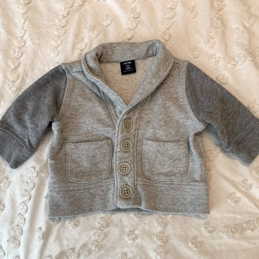 Baby Gap cardigan | 0-3mo